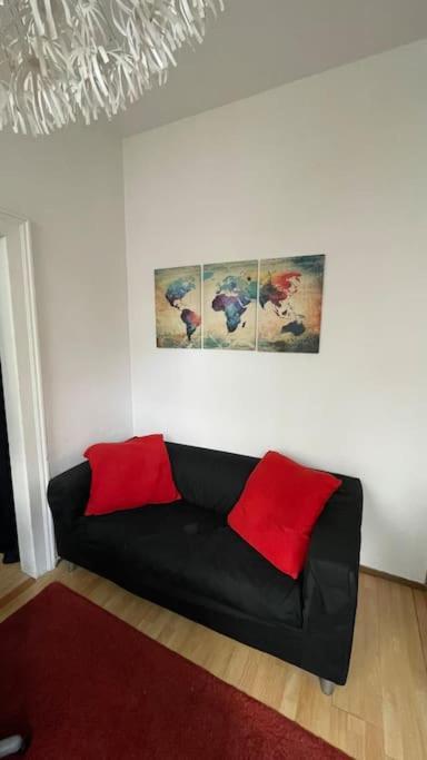 Gemutliche, Zentralgelegene Wohnung Karlsruhe Exterior foto